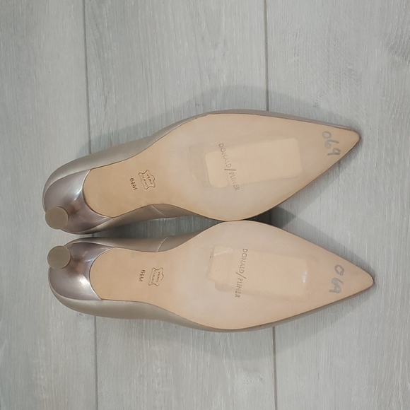 NEW Donald J Pliner Women Dress Heels Pointed Toe shoes sz 6.5M - Picture 10 of 12